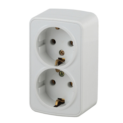Розетка Intro Polo/Quadro двойная с заземлением 2х2P+E Schuko 16А-250В IP20 ОУ белый