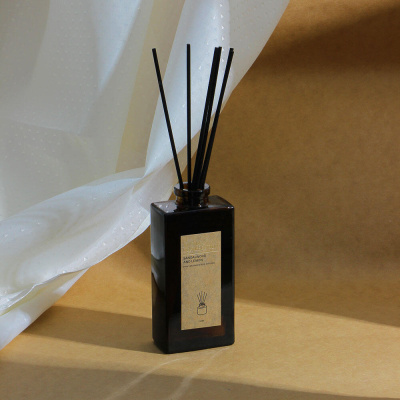 BY Аромадиффузор, с палочками, 150 мл, аромат (SANDALWOOD AND LEMON)