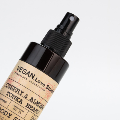 Парфюмированный спрей для тела VEGAN.Love.Studio Cherry, Almond, Tonka Bean, 150 мл
